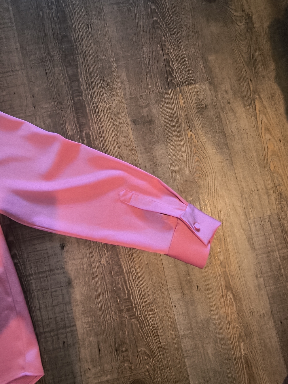 Gianni Bini Hot Pink Button-Down Collared Long Sleeved Blouse Office Night Out - Picture 10 of 11
